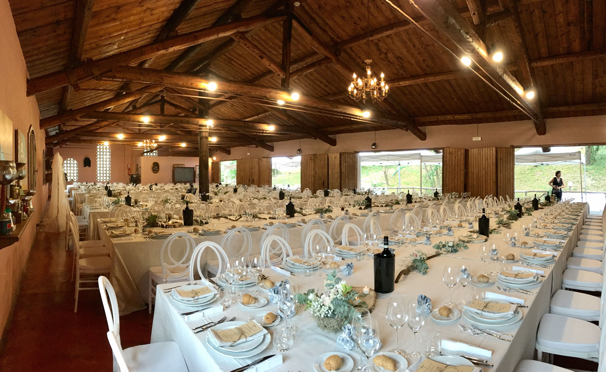 SALONE RISTORANTE PER 250 POSTI